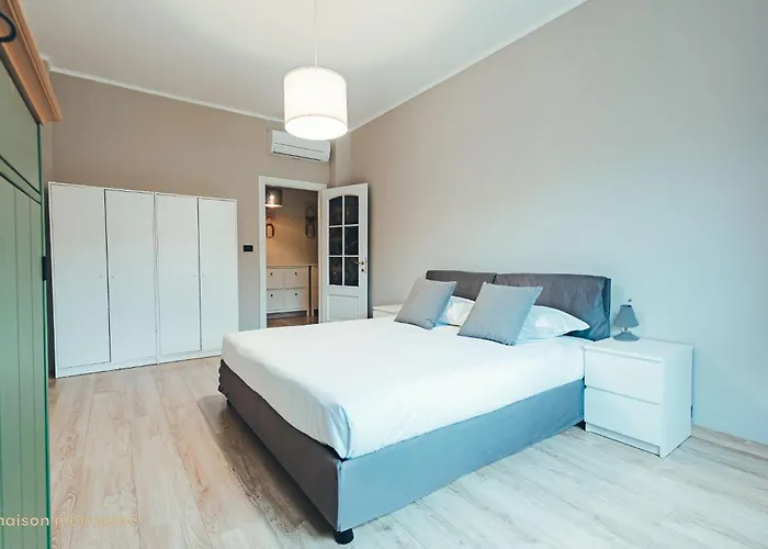 La Mole House - Parking Free Appartement *